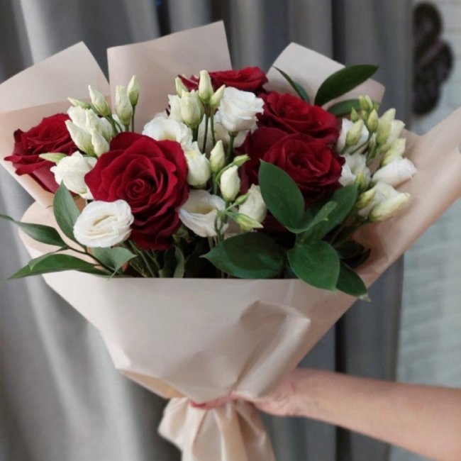 Букет цветов "Элегантный"